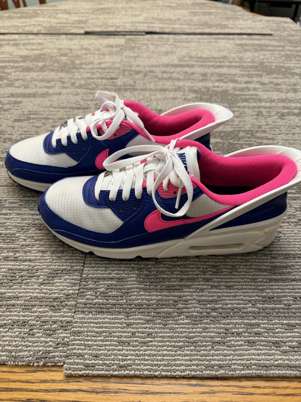 Nike Air Max 90 FlyEase Shoes Mens Size 9.5 White Pink Blue CU0814-101 Sneakers